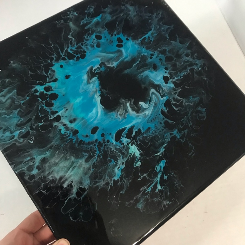 Black base blue Dutch pour art - Picture 1 of 8